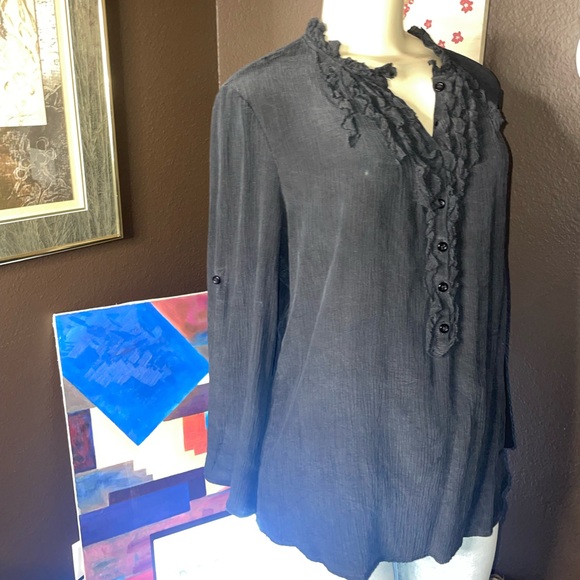 🖤Unique Drew Silk Top! - Picture 4 of 10